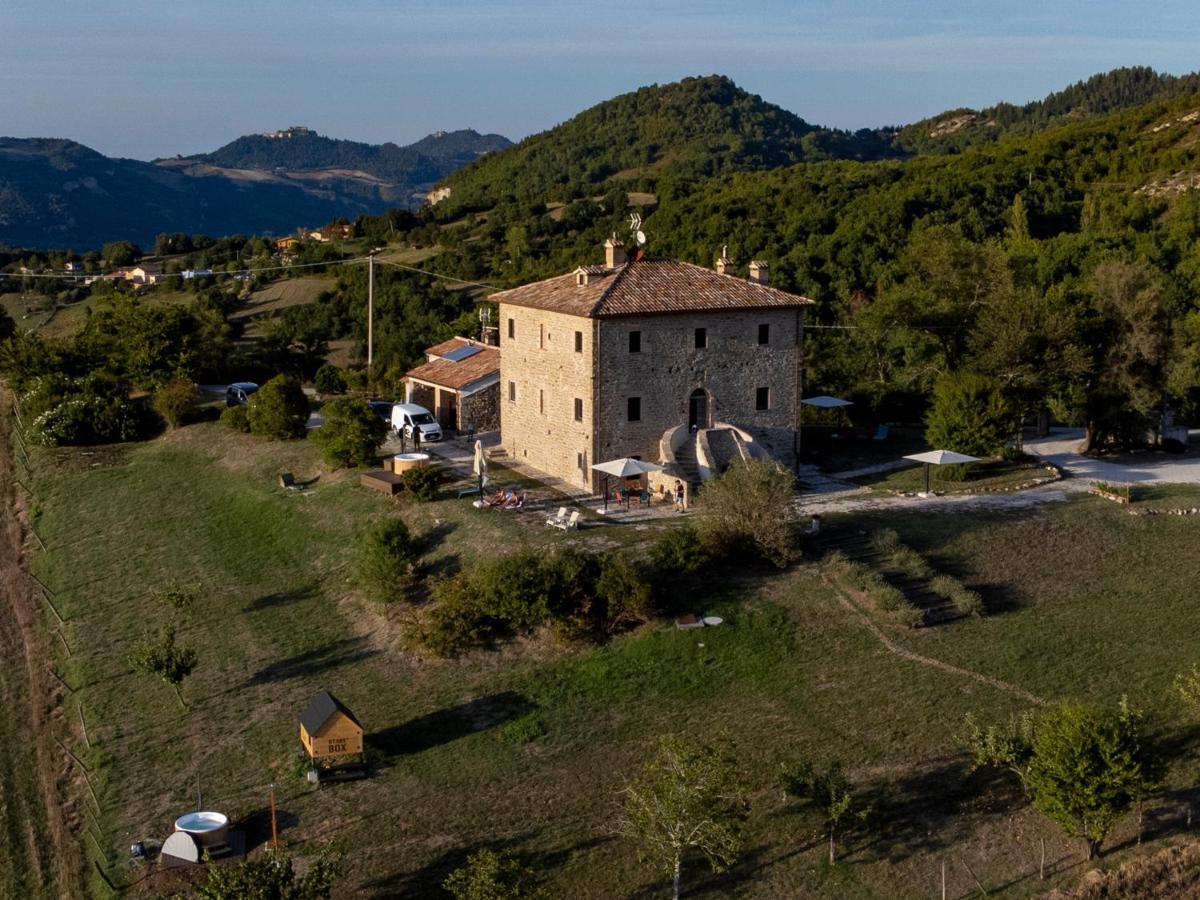 Palazzo Serre - Natura & Piscina San Leo Exterior foto