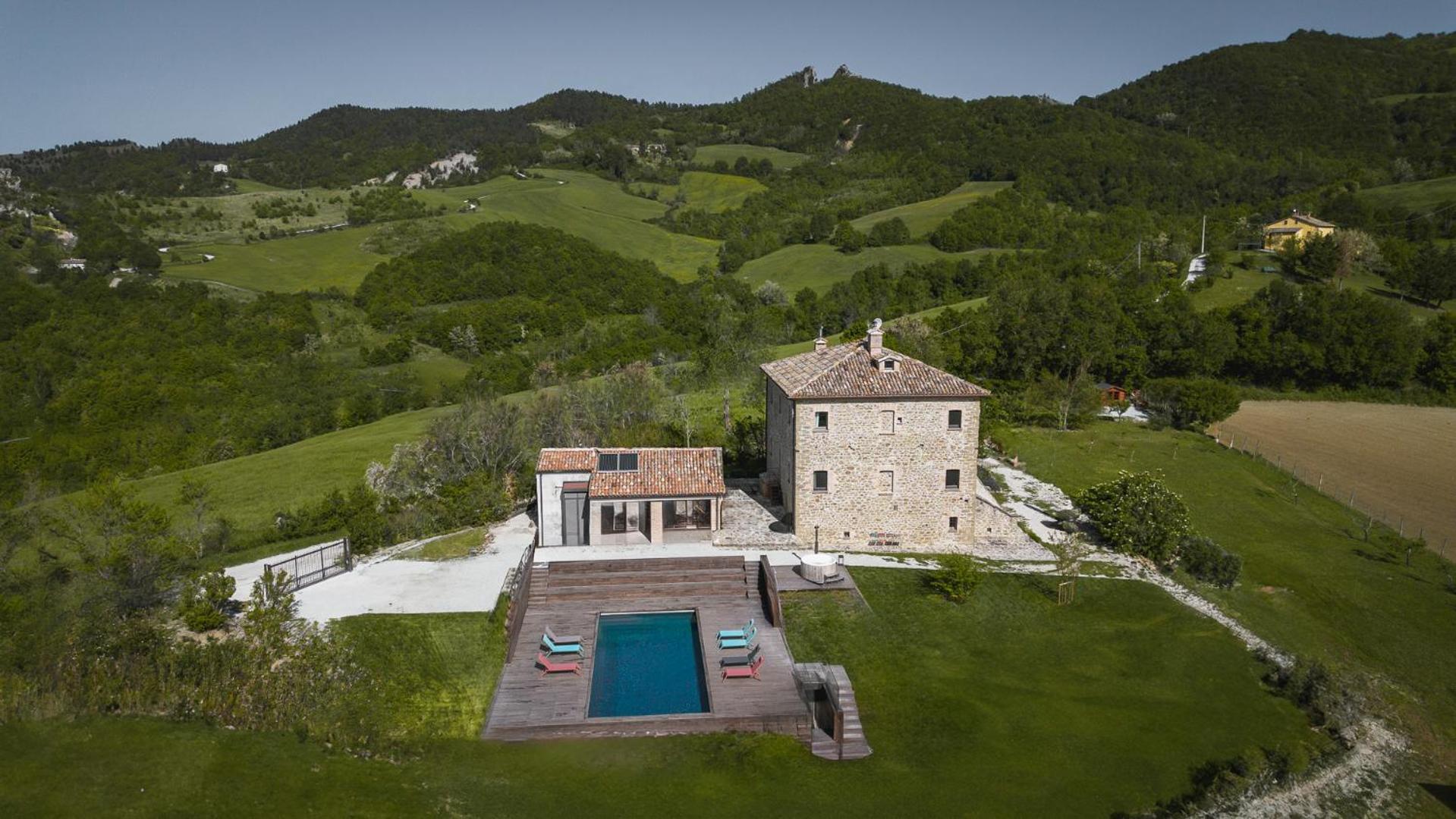Palazzo Serre - Natura & Piscina San Leo Exterior foto