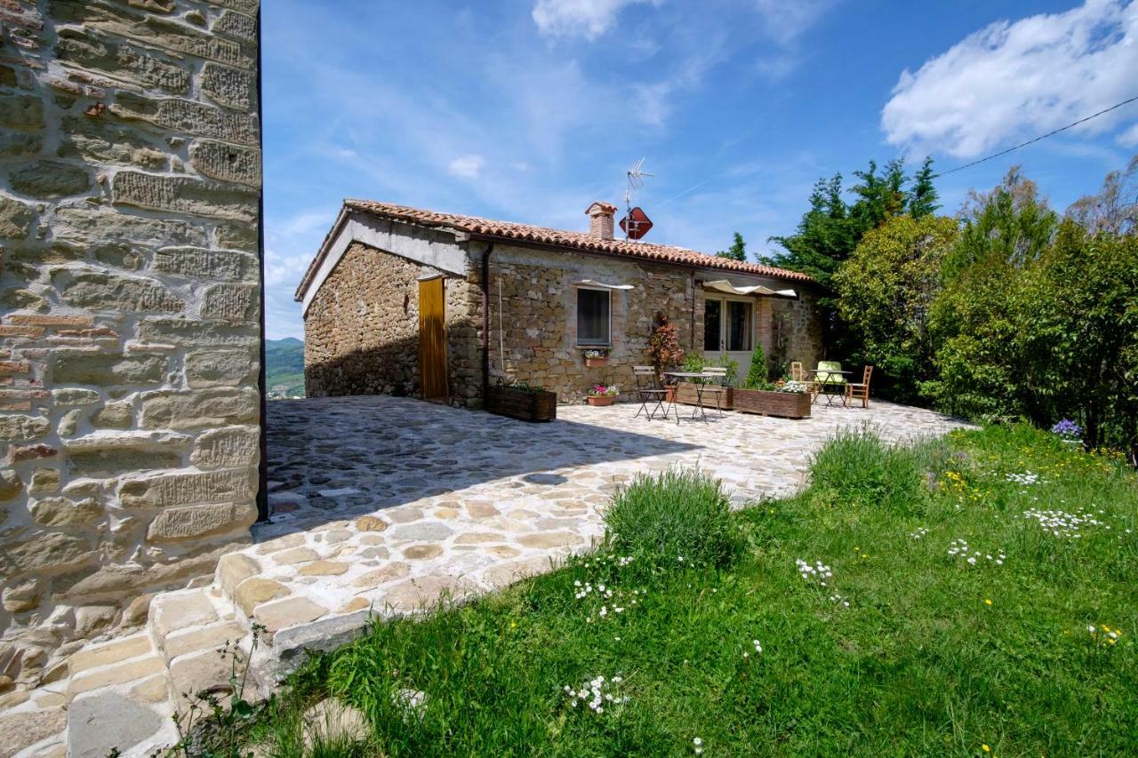 Palazzo Serre - Natura & Piscina San Leo Exterior foto